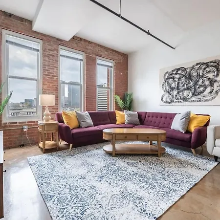 3Br 2Ba Luxury Historic Loft With Gym By Envitae
